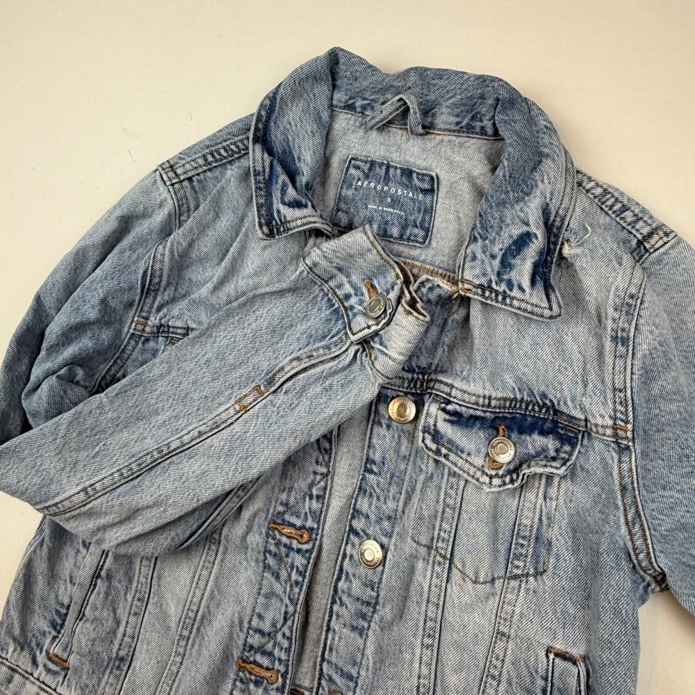 Aeropostale Juniors Size SmallJean Jacket‎ Blue Denim Distressed Size Pre-Owned